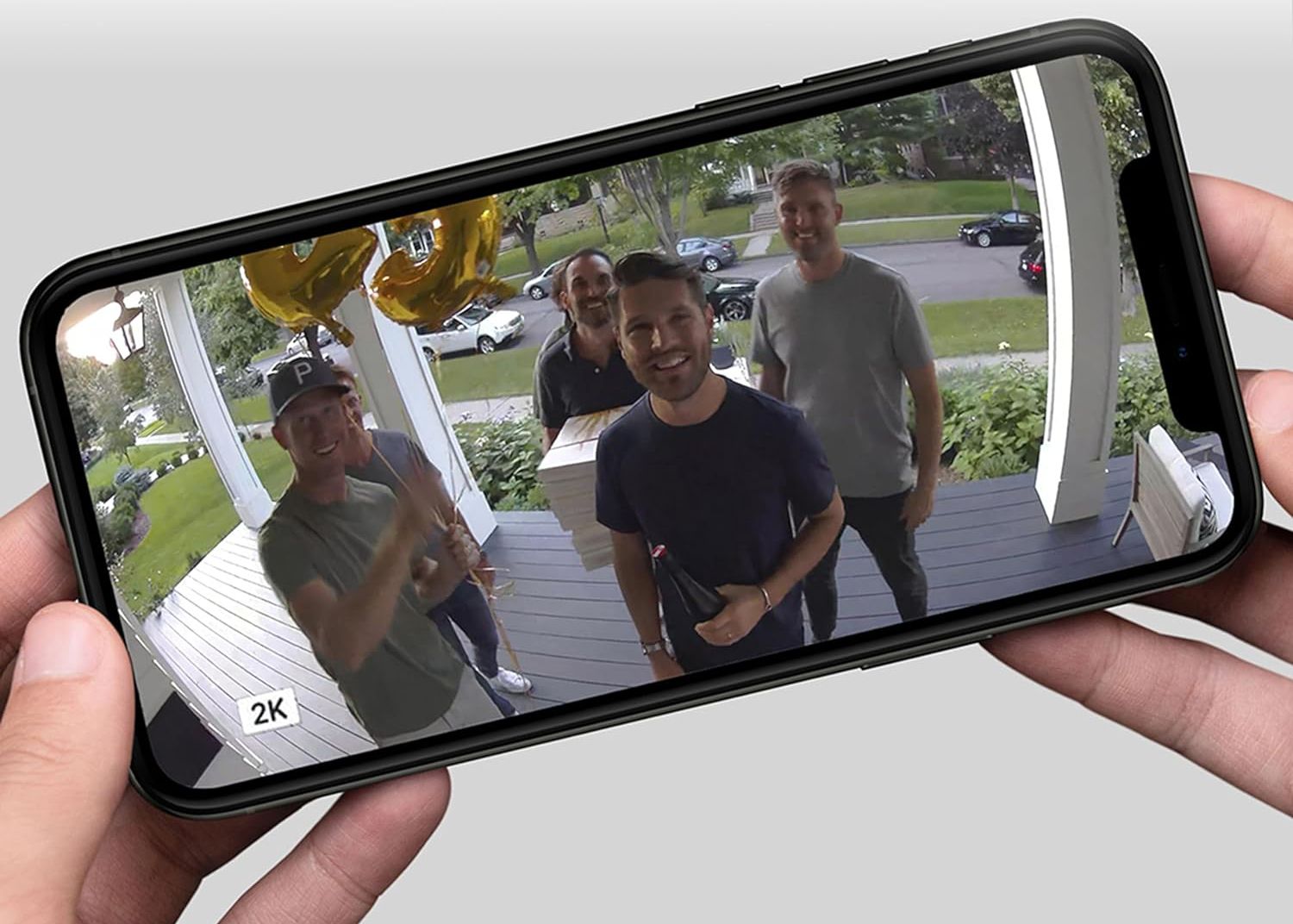 Живе зображення камери дверного дзвінка в додатку Arlo.