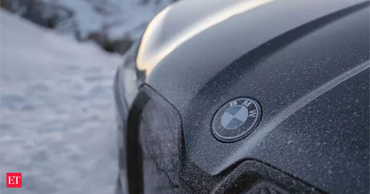 BMW випускає перший електричний позашляховик X1 «Зроблено в Індії» за ціною 49 лакхів рупій за такою ж ціною, як бензинові та дизельні варіанти
