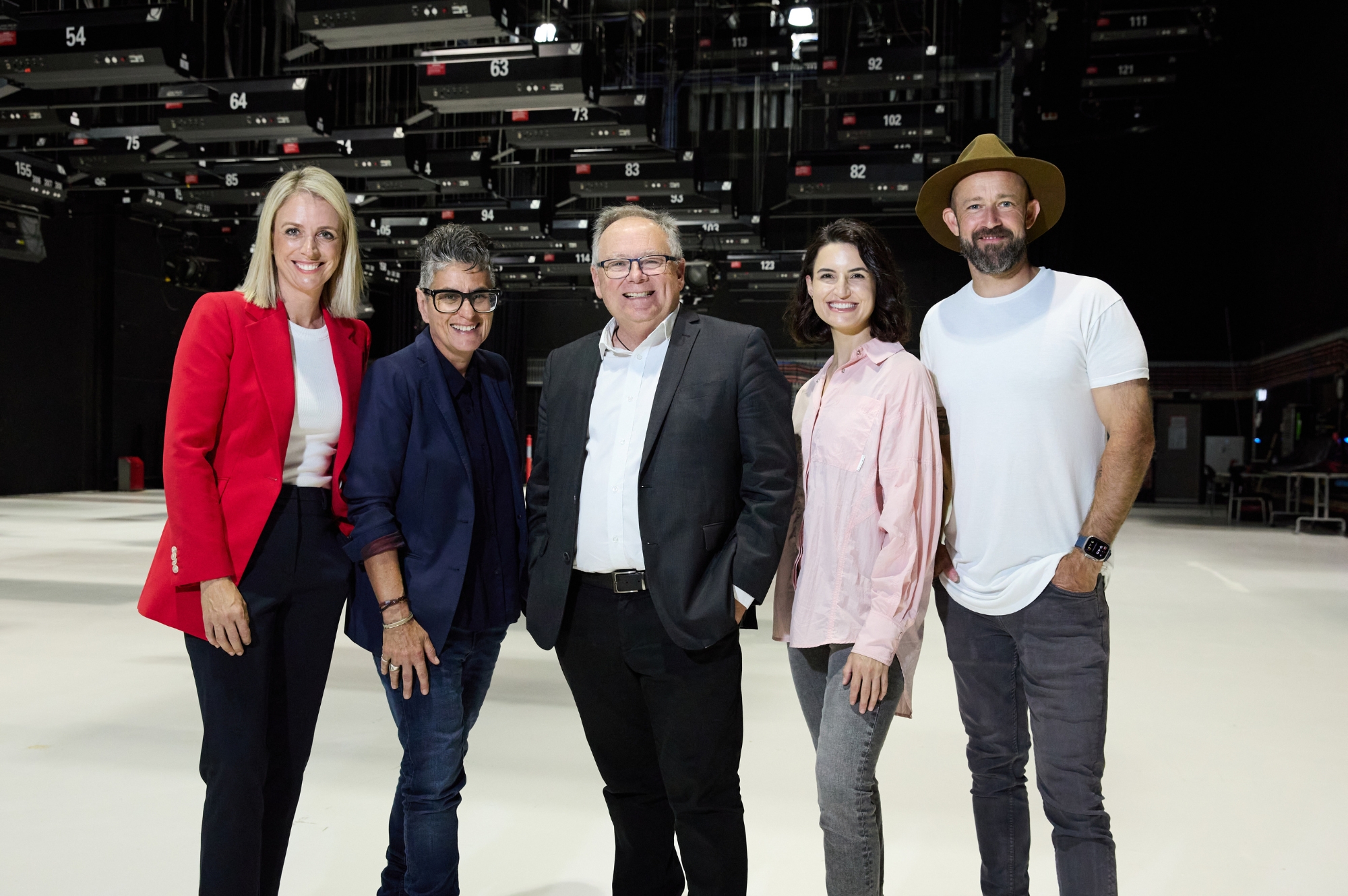 Screenwest співпрацює з BBC Studios Productions Australia, щоб представити австралійську версію хітового комедійного серіалу «ПРИВИДИ» до Західної Австралії