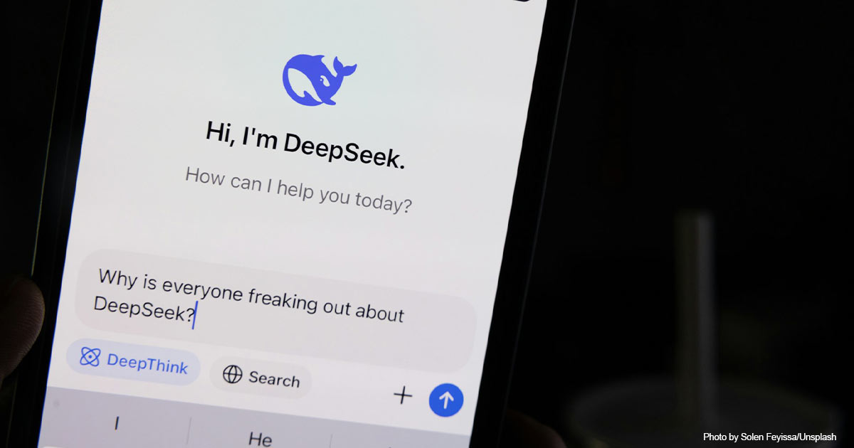 DeepSeek AI Chatbot надсилає дані користувачів безпосередньо китайському уряду