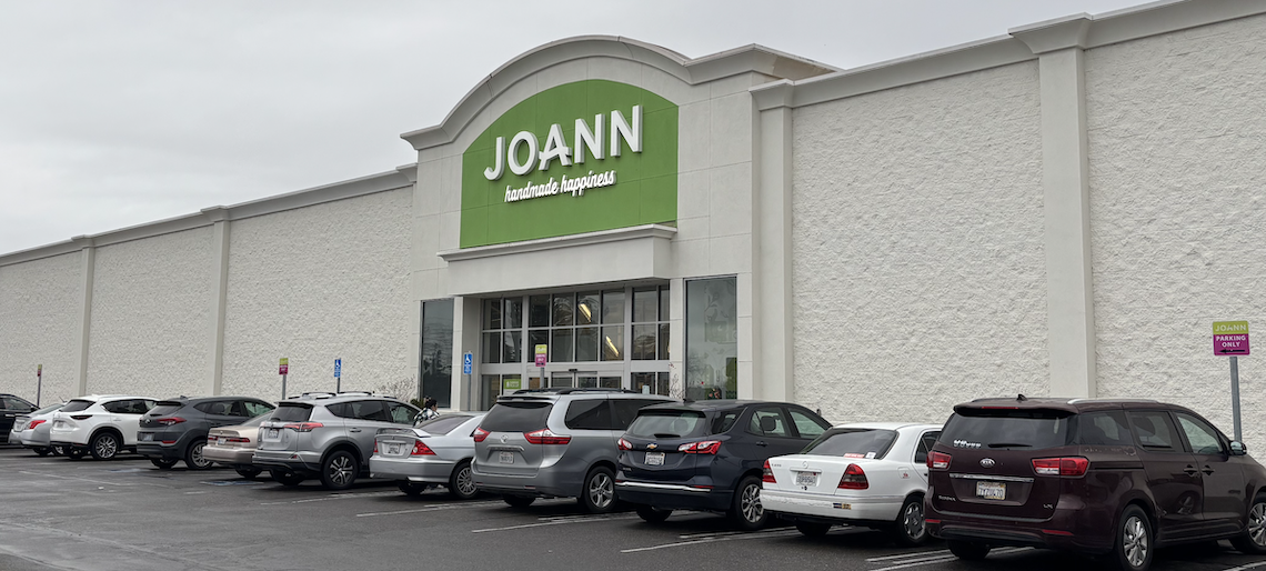 Спочатку Центр дистрибуції JoAnn, тепер роздрібний магазин Фресно, щоб закрити