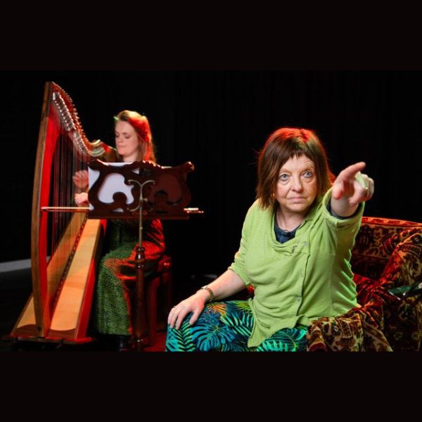 Дебют Rachel Pugh's захоплюючий розповідь на Tradfest