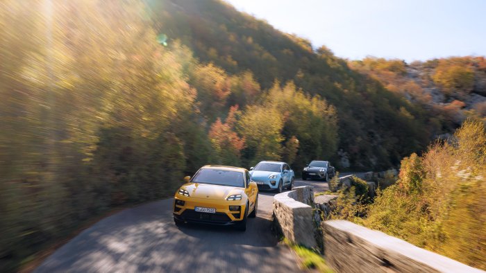 Porsche повідомляє про надійні показники доставки, незважаючи на складне середовище