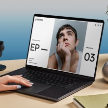 Зображення продукту шаблонів SquareSpace та запустіть свій сайт