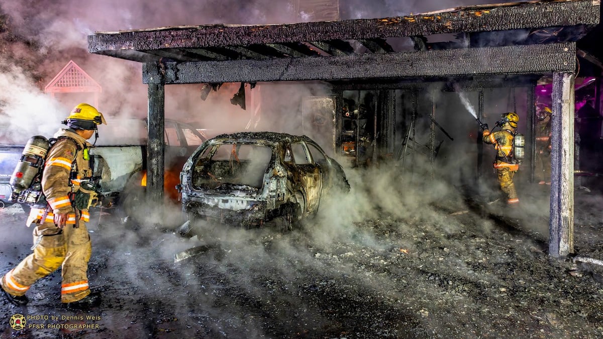 Радник Портленда ставить під сумнів розслідування поліції пожежі в будинку