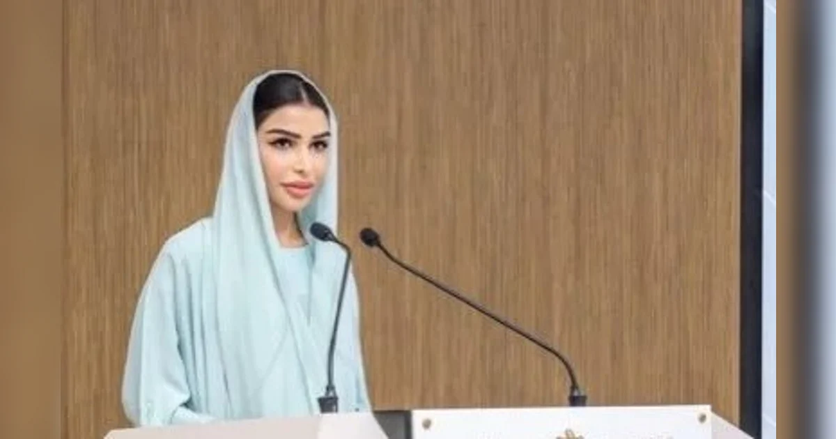 Чиновник ОАЕ закликає до «фальшивих еміратських ідентифікацій» у соціальних мережах