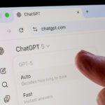 Як расистські дописи штучного інтелекту у Facebook зробили одного інфлюенсера зі Шрі-Ланки…