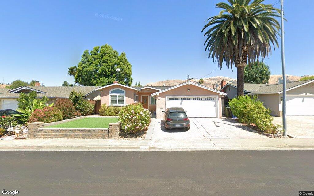 44840 Camellia Drive - Google Street View
