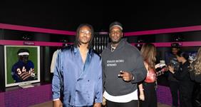 НФЛ демонструє малюнки гравців для «розповіді без шоломів» на виставці Miami Art Basel