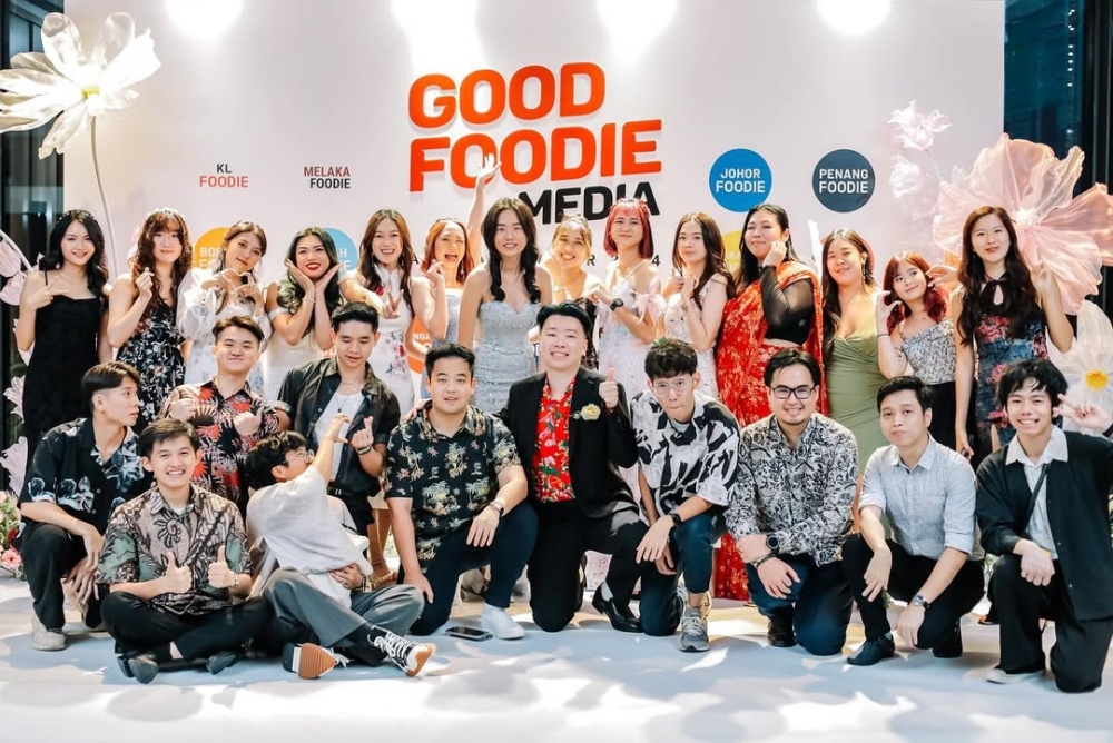 Від KL Foodie до IPO: як імперія соціальних мереж обслуговує акції