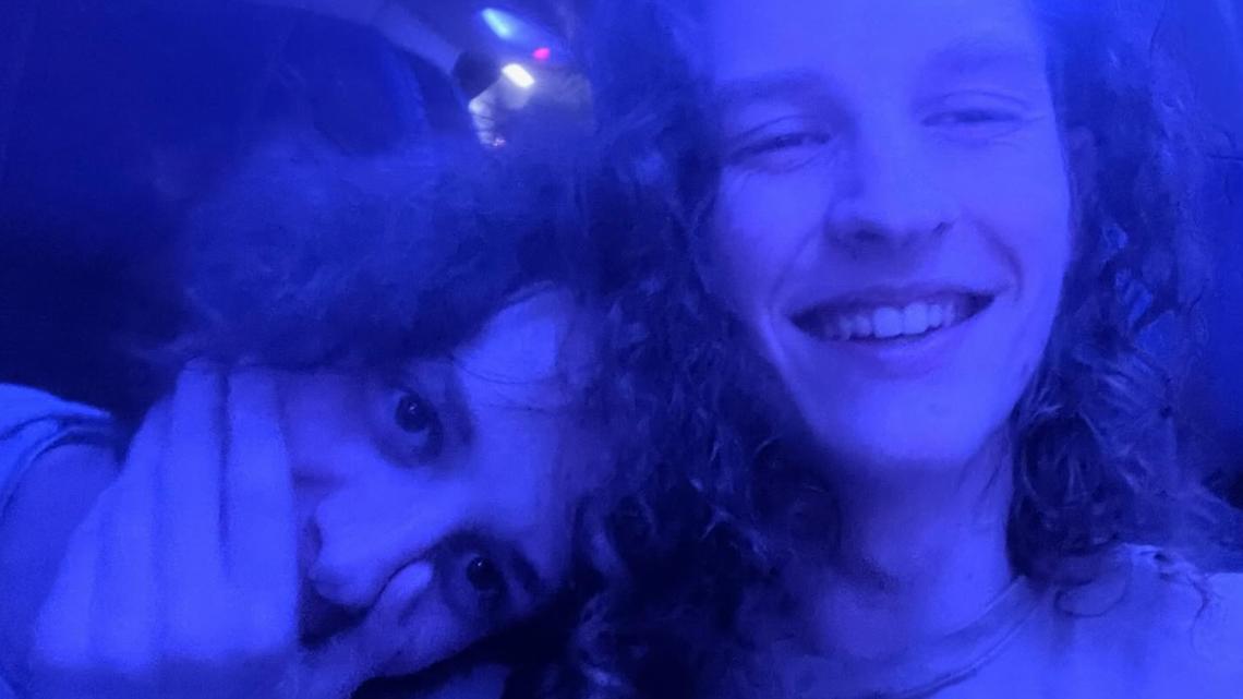 Спільнота Plano оплакує близнюків Jasper High, які загинули в аварії на День подяки